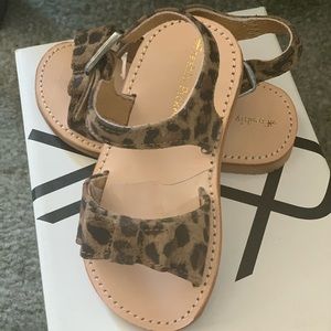 Freshly Picked Shoes size 5
